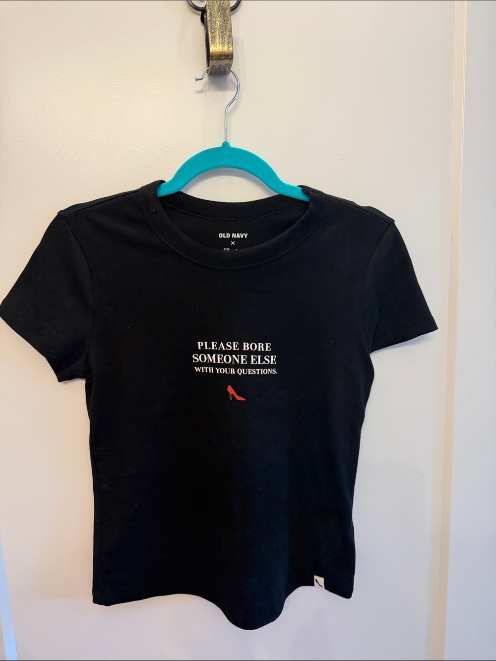 NWT-Size Medium The Devil Wears Prada 2 Old Navy Black Tee